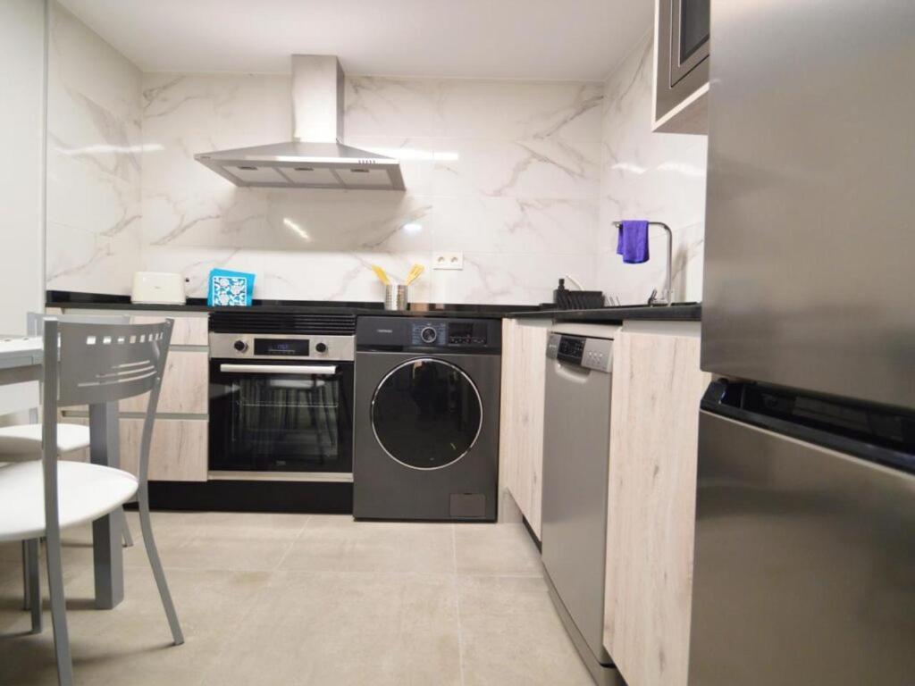 Apartamento Doz タラソナ エクステリア 写真